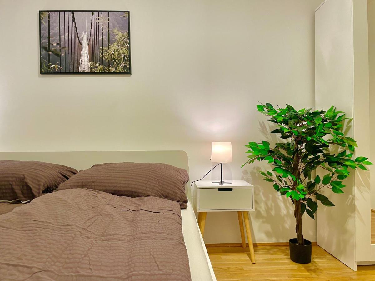 Апартаменты 80 M2 - Terrace - Free Parking Вена Экстерьер фото